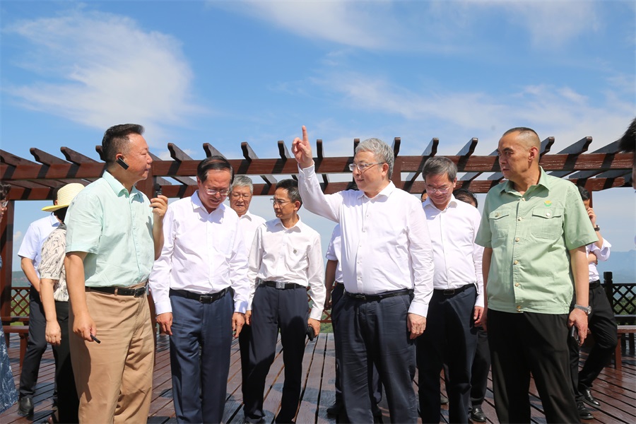 202406261719378838286603.jpg 2024.06.23全國政協副主席、民盟中央常務副主席、中國科學院院士、清華大學副校長王光謙蒞臨金徽股份視察.jpg