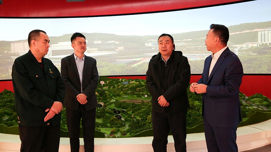 202406261719380645222147.jpg 37-2023年4月,甘肅證監局黨委書記、局長毛濤蒞臨金徽股份調研。.jpg